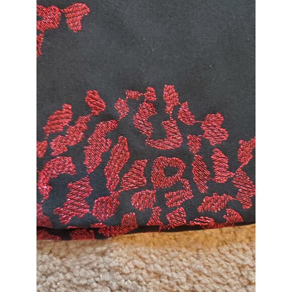 St. John Evening Black Red Metallic Embellished Leg Flare Dress Pants, Size 4 - Picture 7 of 12